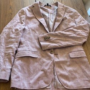 Men’s red sport coat